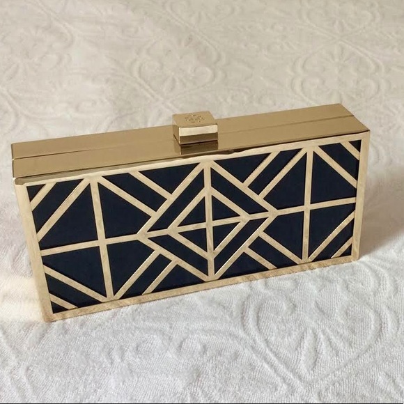 tory burch box clutch